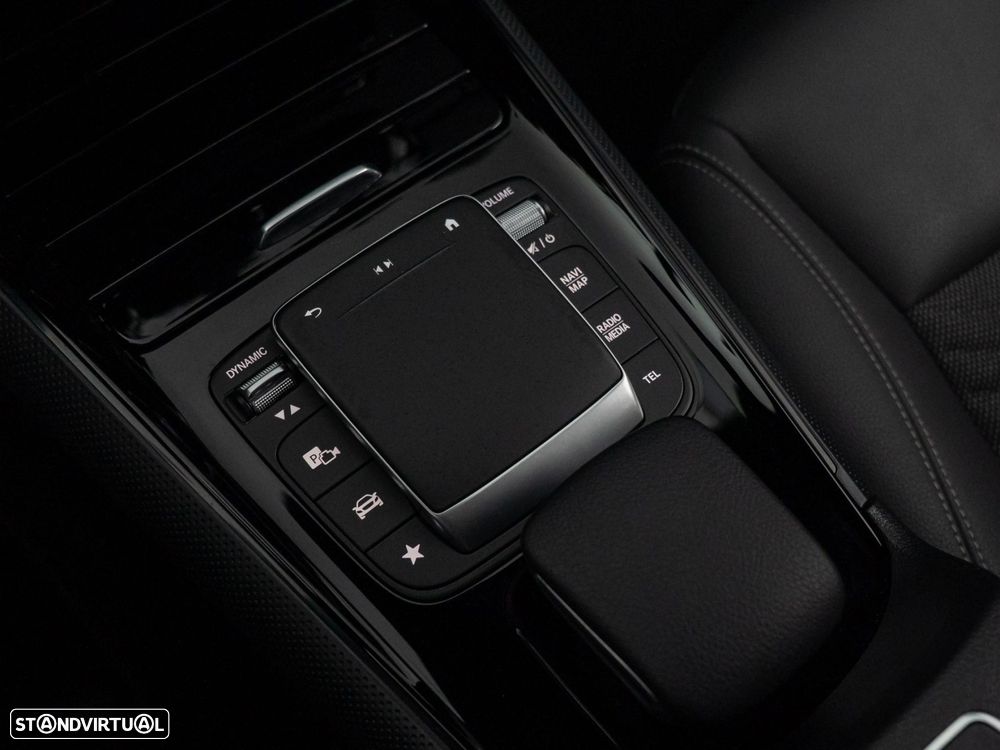 Mercedes-Benz GLA 250 e Style - 28