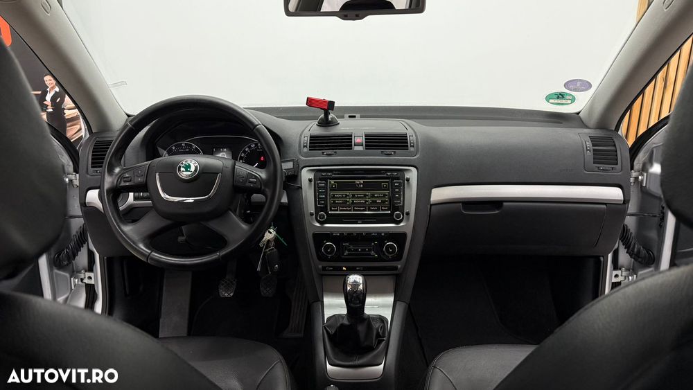 Skoda Octavia 1.2 TSI ACTIVE - 7