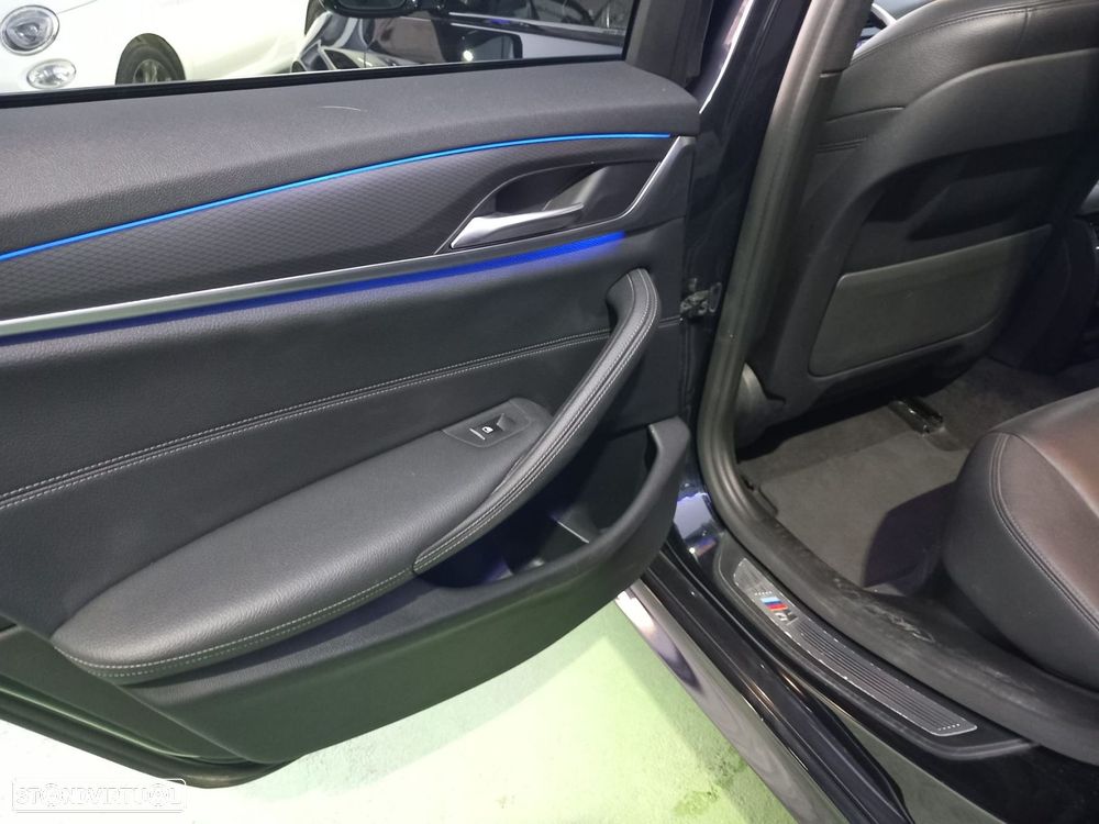 BMW 520 d Pack Desportivo M Auto - 20