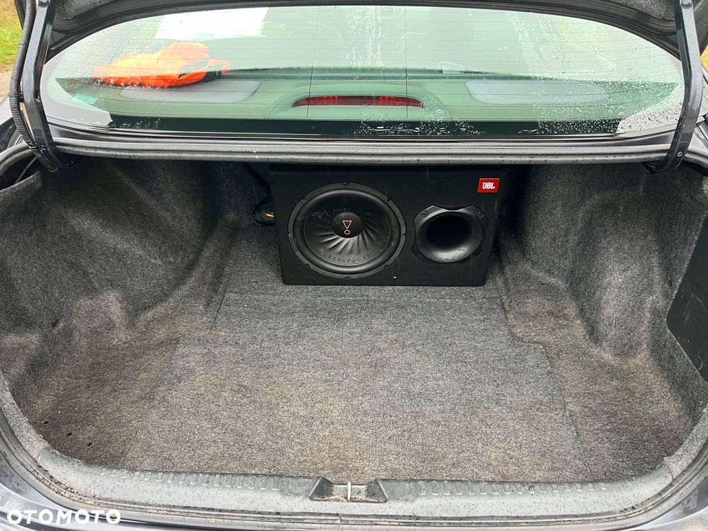 Honda Accord 3.0 V6 EX - 8