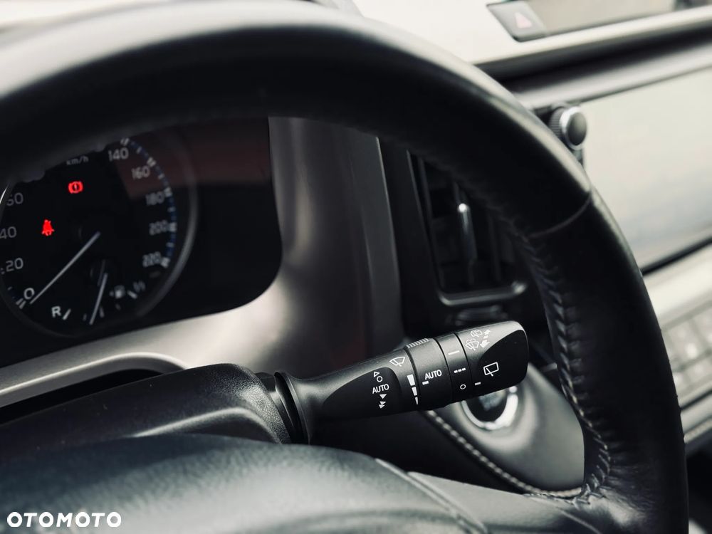 Toyota RAV4 2.0 D-4D 4x2 Start-Stop Edition - 30