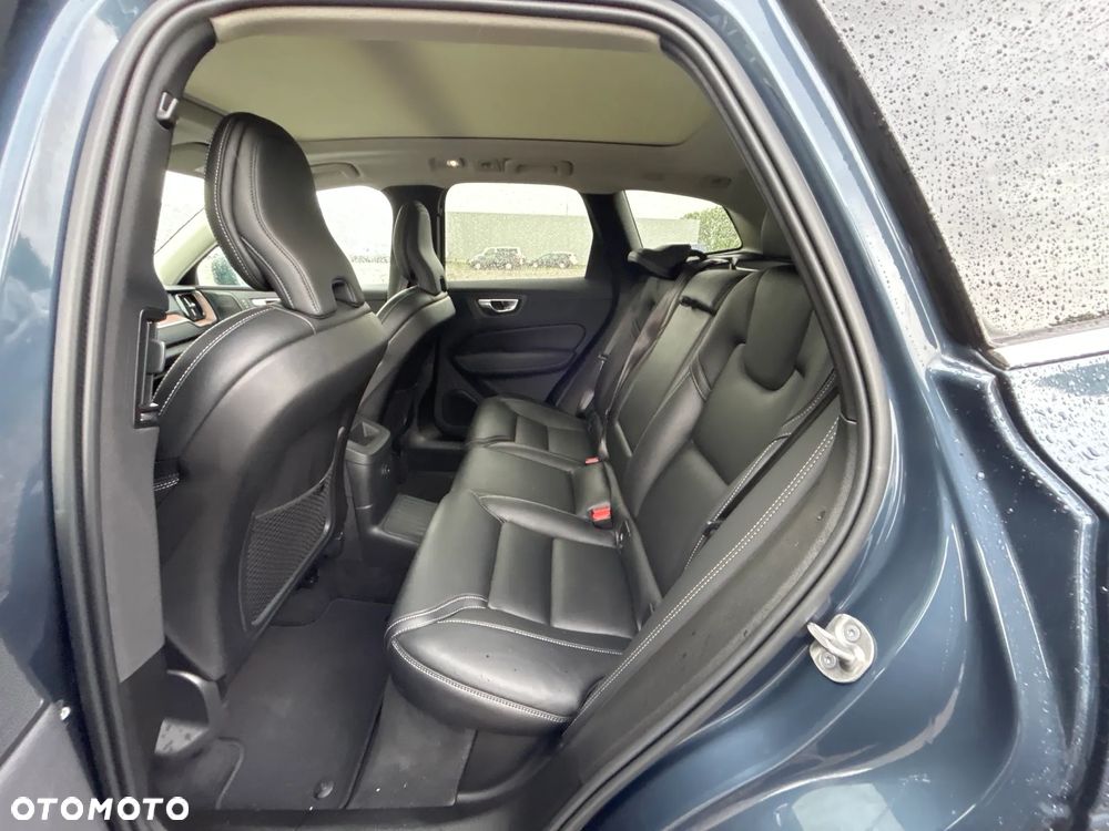 Volvo XC 60 T8 AWD Recharge Ultimate Bright - 8