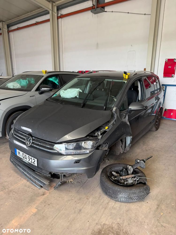 Volkswagen Touran 2.0 TDI SCR (BlueMotion Technology) DSG Highline - 1