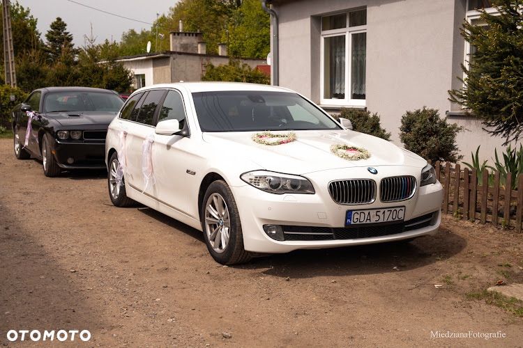 BMW Seria 5 523i Touring Sport-Aut - 1