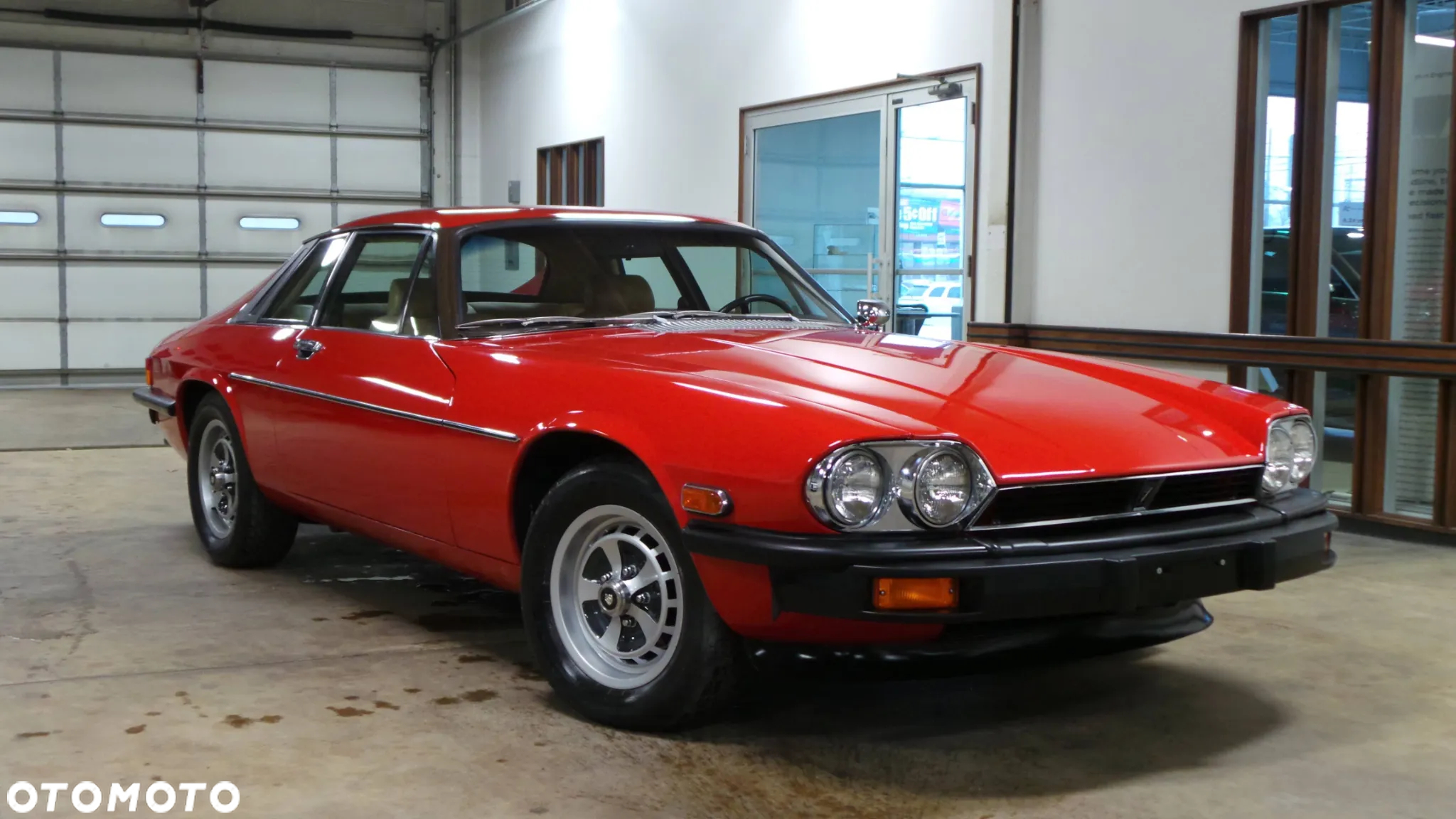 Jaguar XJS - 11