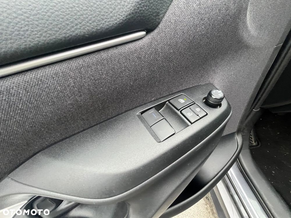 Toyota Yaris 1.5 Comfort - 12