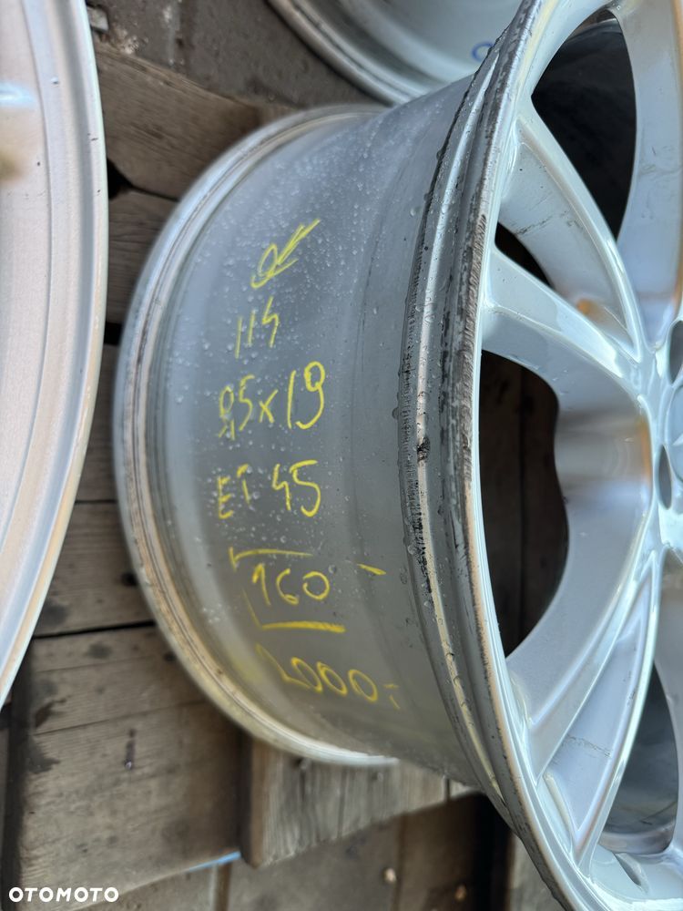 Felgi aluminiowe oryginał Tesla 5x114,3 9,5x19 et45 - 9