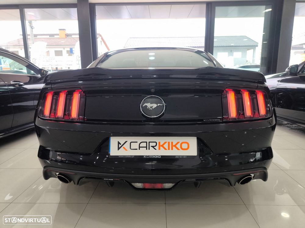 Ford Mustang 2.3i EcoBoost - 4