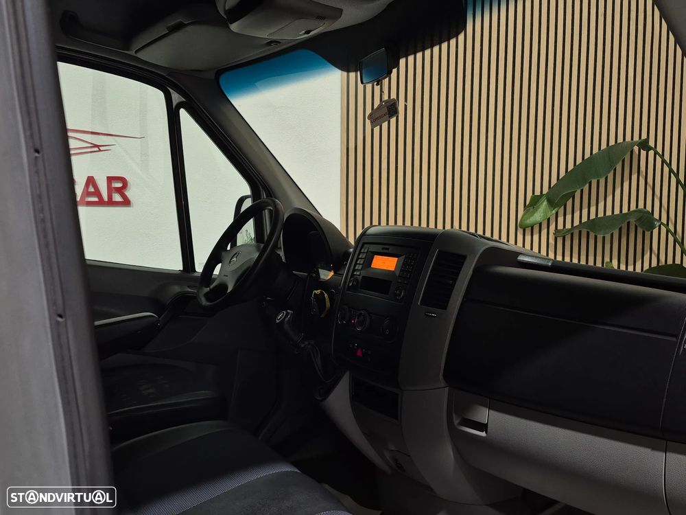 Mercedes-Benz Sprinter 313 CDI/43 TA Luxo - 18