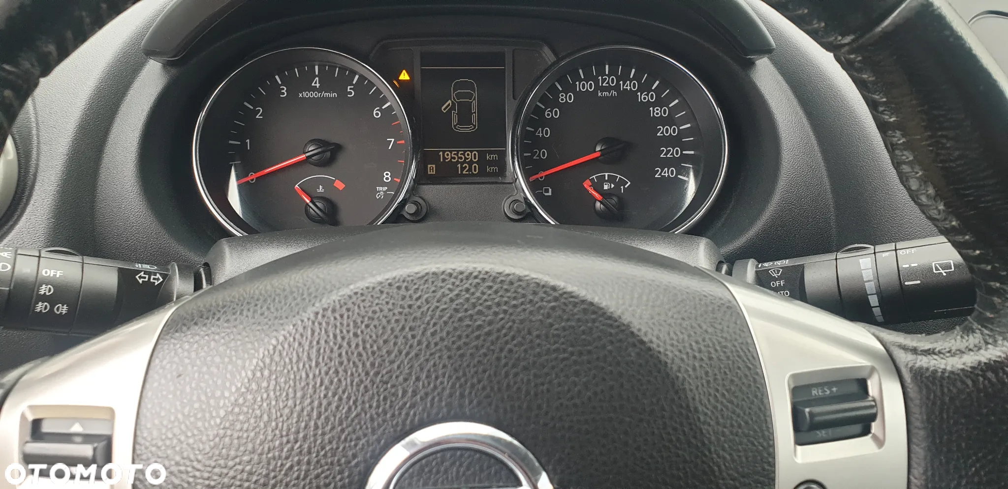 Nissan Qashqai+2 - 16