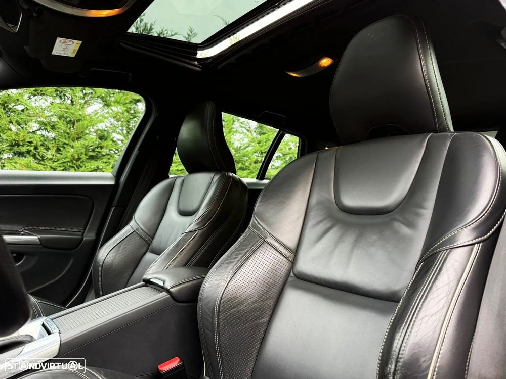 Volvo V60 D6 Twin Engine Geartronic RDesign - 19