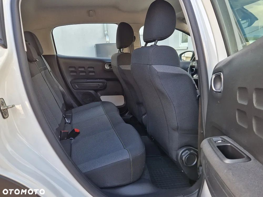 Citroën C3 Pure Tech 82 ELLE - 10