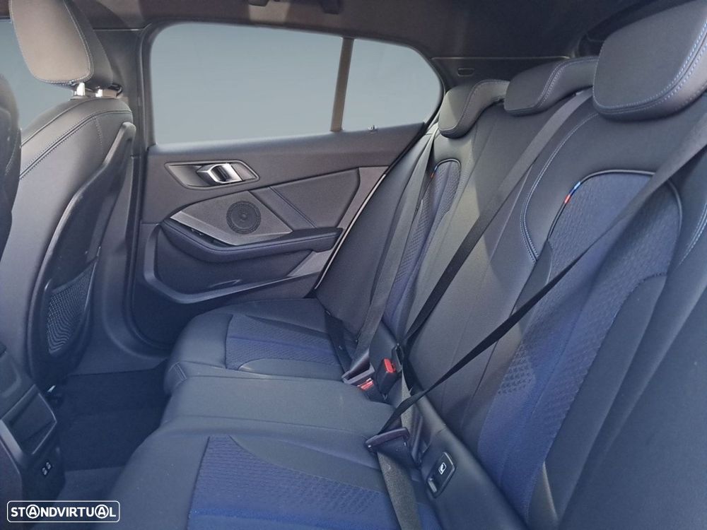 BMW 116 d Pack Desportivo M Auto - 14