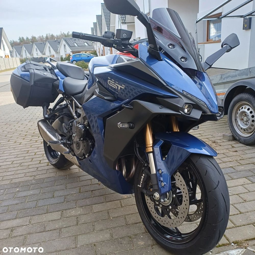 Suzuki GSX 1000 - 5