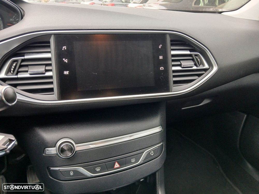 Peugeot 308 1.5 BlueHDi Active - 19