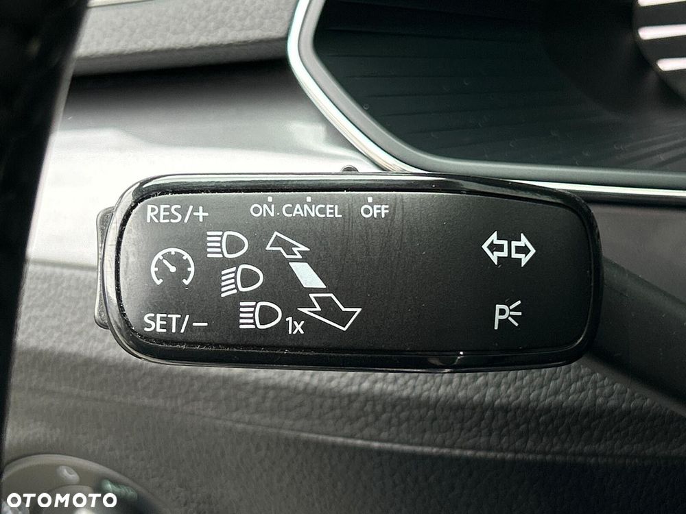 Skoda Superb 1.5 TSI Active DSG - 22
