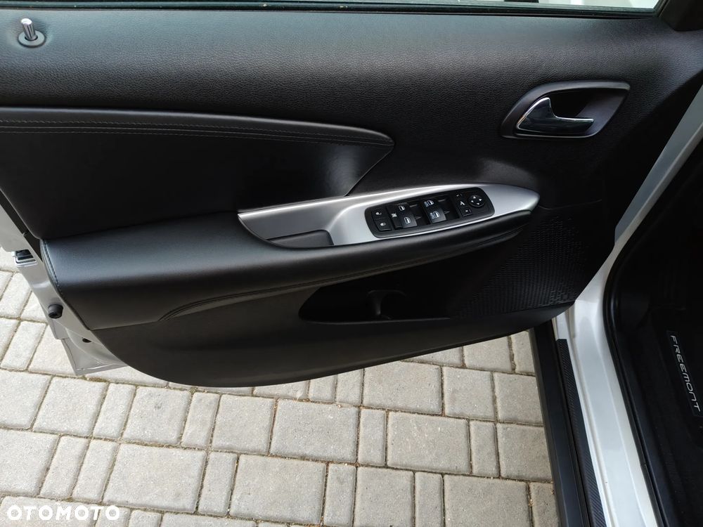 Fiat Freemont 2.0 Multijet - 25