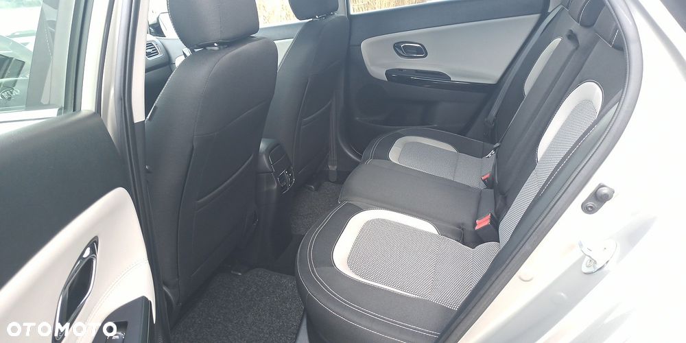 Kia Ceed 1.6 CRDi 136 DCT ISG Platinum Edition - 20