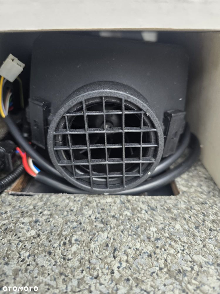 Ford TRANSIT CONNECT - 12