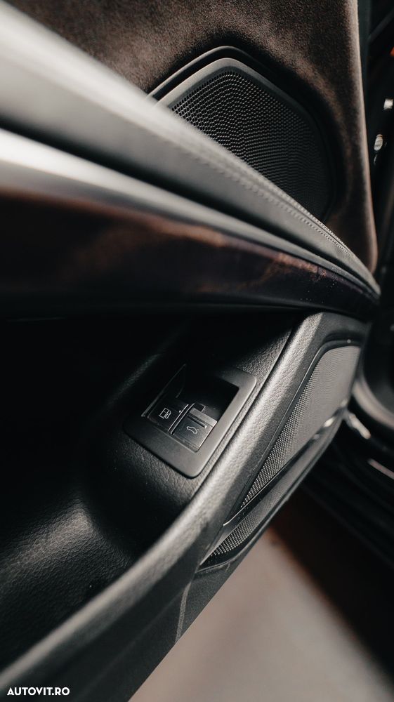 Audi A8 - 38