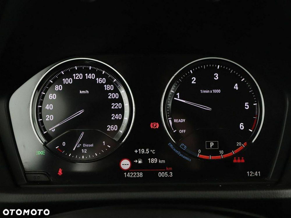 BMW X1 sDrive18d xLine - 23
