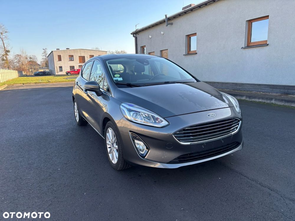 Ford Fiesta 1.5 TDCi ACTIVE - 6