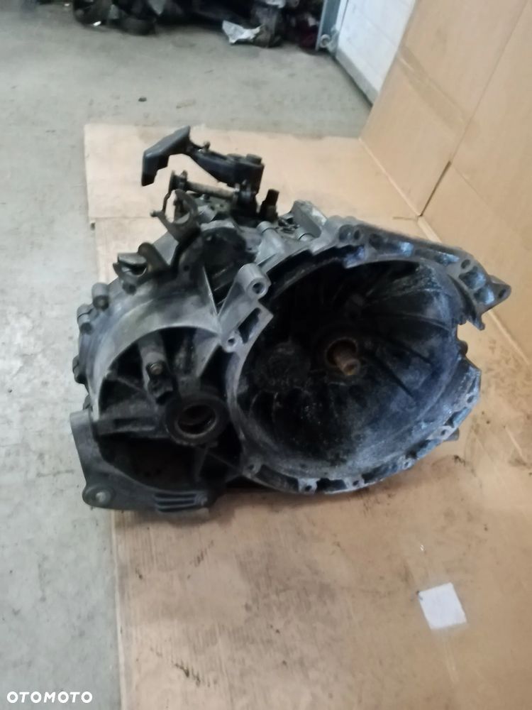 Skrzynia biegów manualna Ford Mondeo MK3 1.8 16V - 5