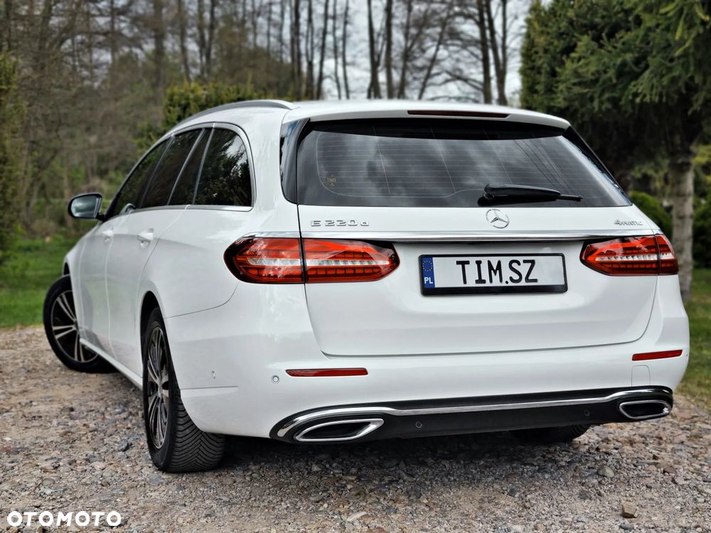 Mercedes-Benz Klasa E 220 d 4Matic 9G-TRONIC Sportstyle Edition - 10