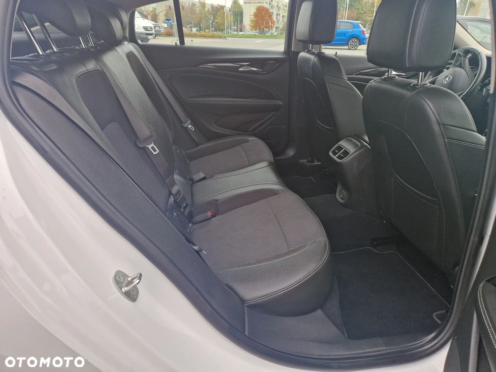 Opel Insignia Sport1.5 Direct InjectionTurbo Edition - 14