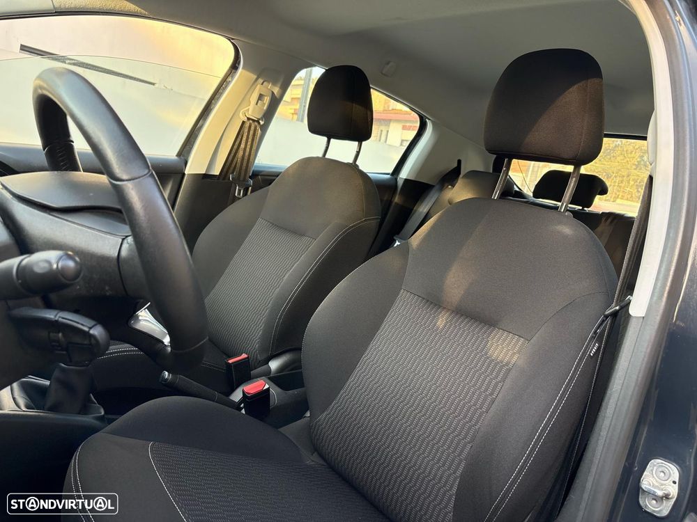 Peugeot 208 1.2 PureTech Style - 6