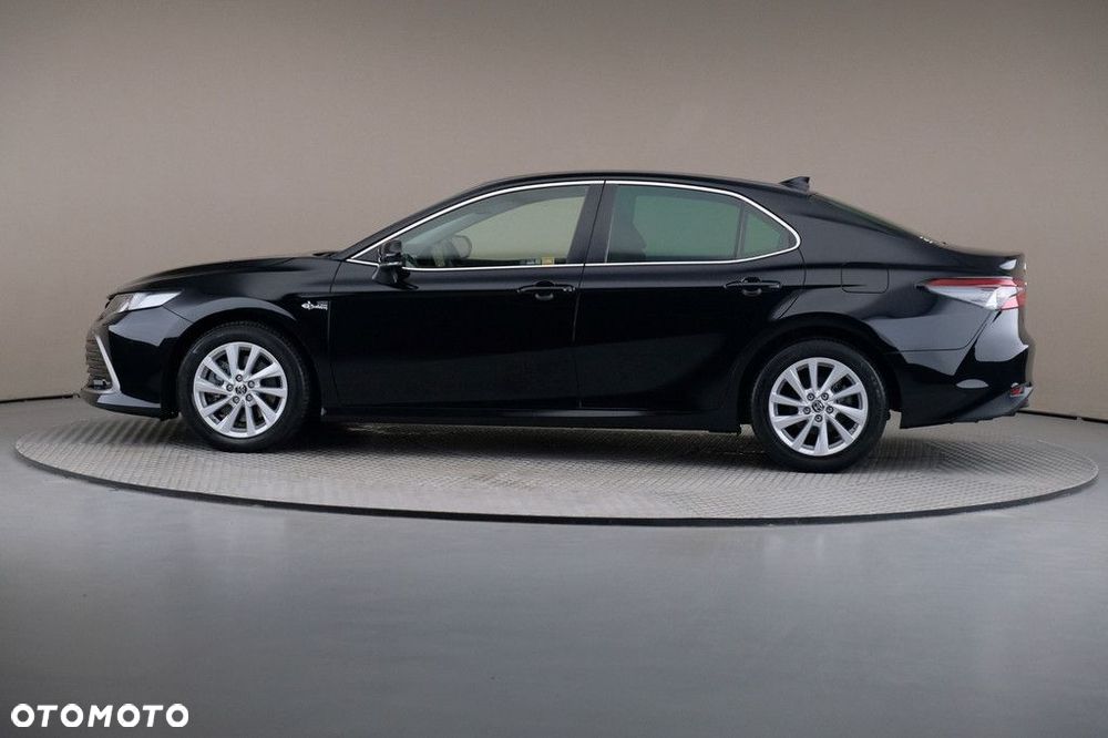Toyota Camry 2.5 Hybrid Comfort CVT - 4