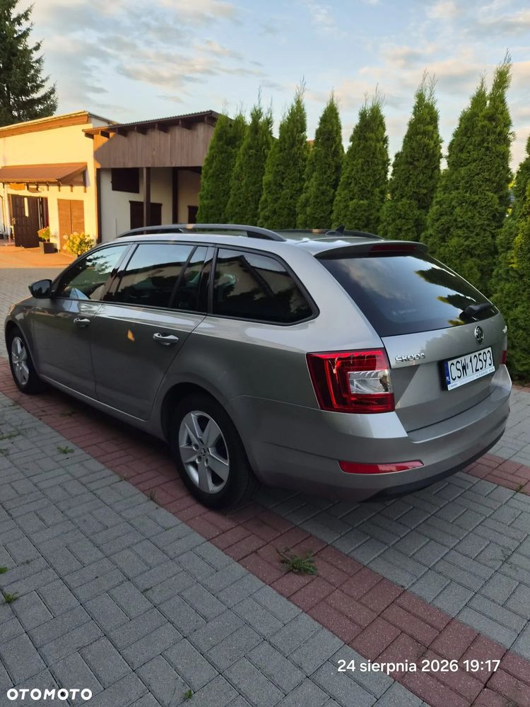 Skoda Octavia 2.0 TDI Ambition DSG - 3