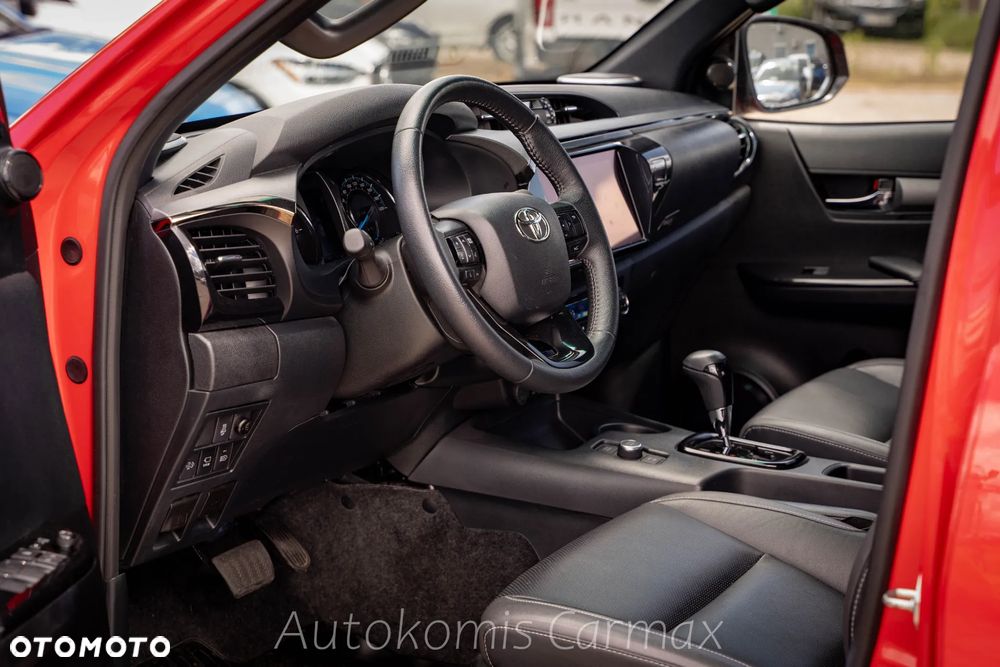 Toyota Hilux 2.8 D-4D mHEV Double Cab Invincible 4x4 - 17