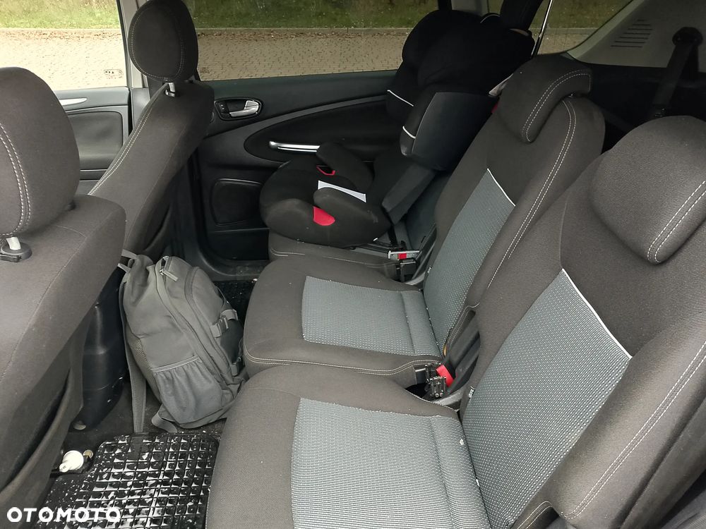 Ford S-Max 2.0 TDCi DPF Business Edition - 11