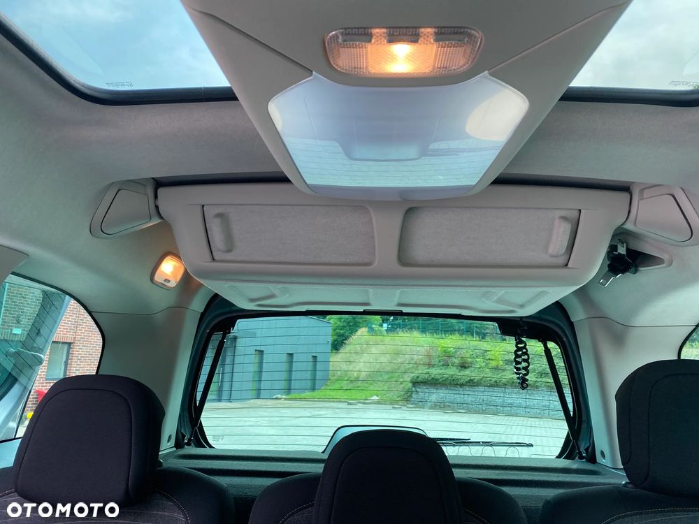 Citroën Berlingo 1.6 BlueHDi XTR S&S - 26