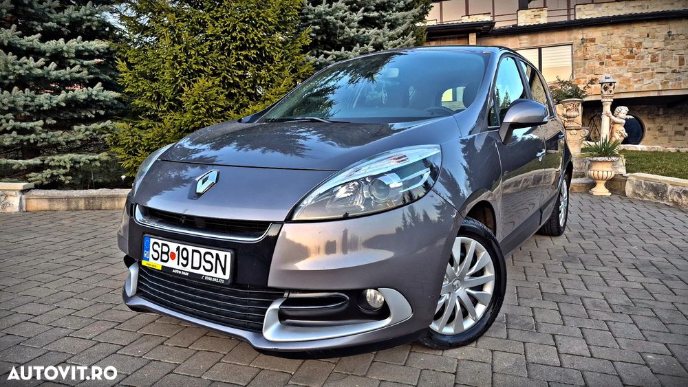 Renault Scenic - 13