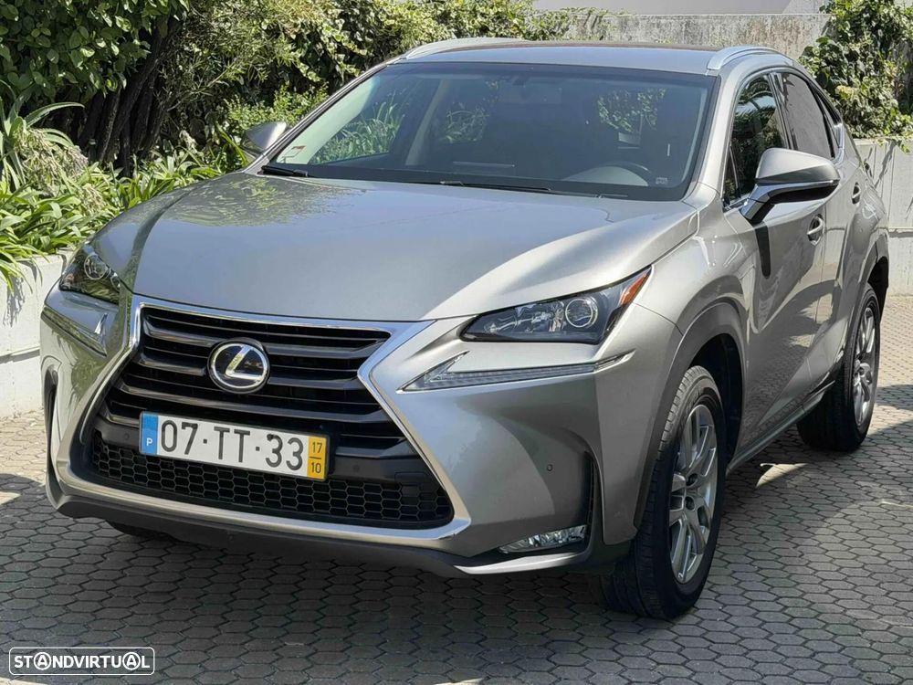 Lexus NX 300h Executive+ - 10