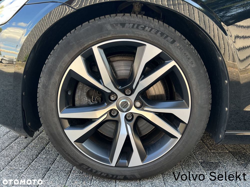 Volvo V60 B5 B AWD R-Design - 25