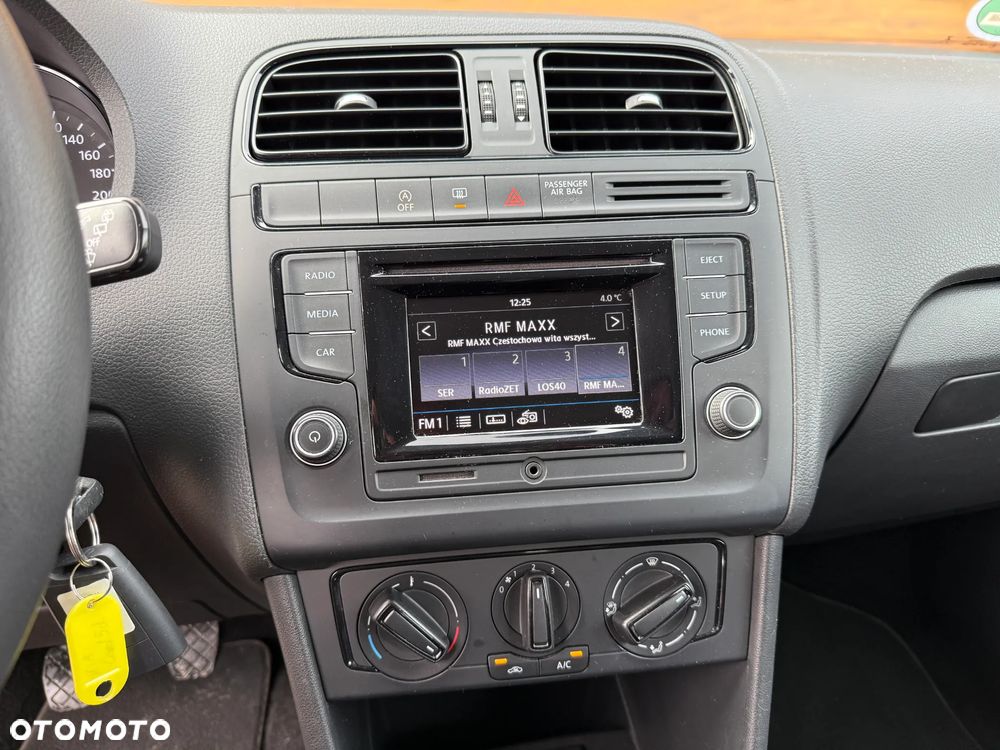 Volkswagen Polo - 10