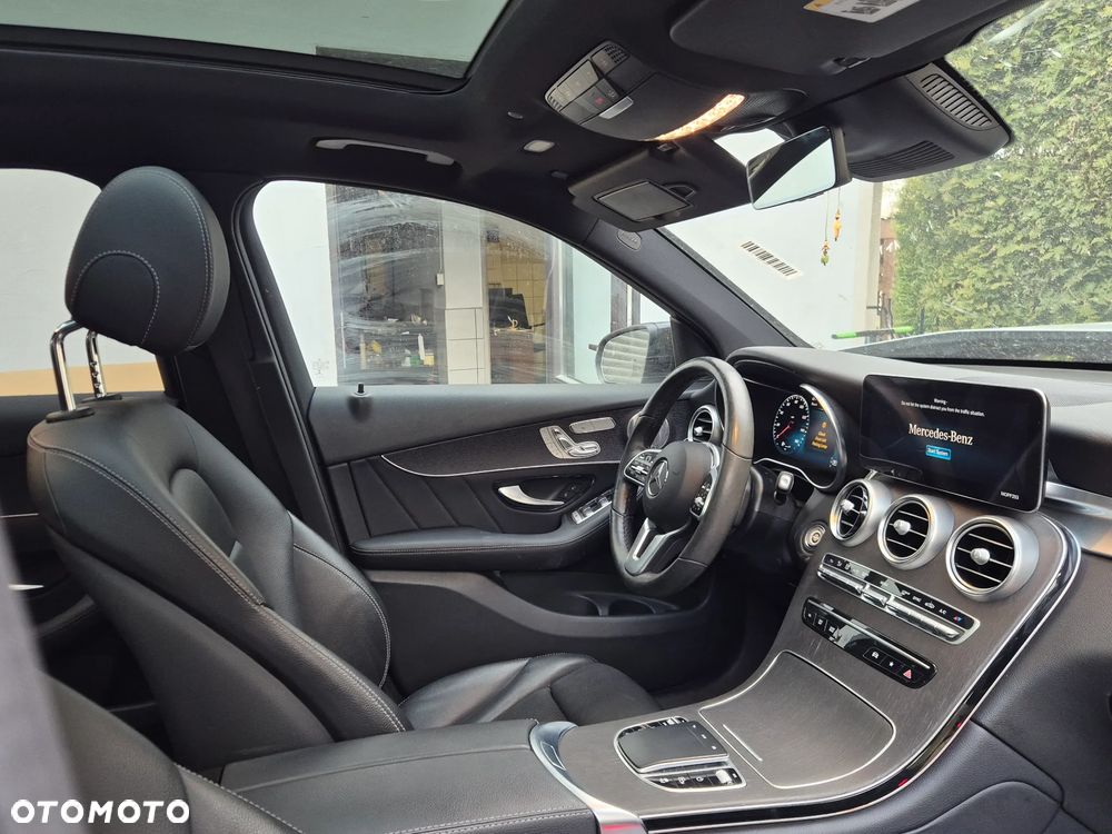 Mercedes-Benz GLC - 17