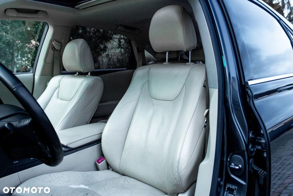 Lexus RX 450h Prestige - 29