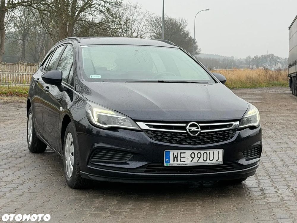 Opel Astra 1.6 CDTI Enjoy - 6