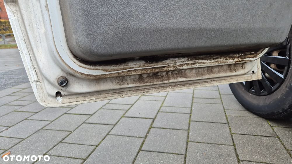 Mercedes-Benz SPRINTER - 9