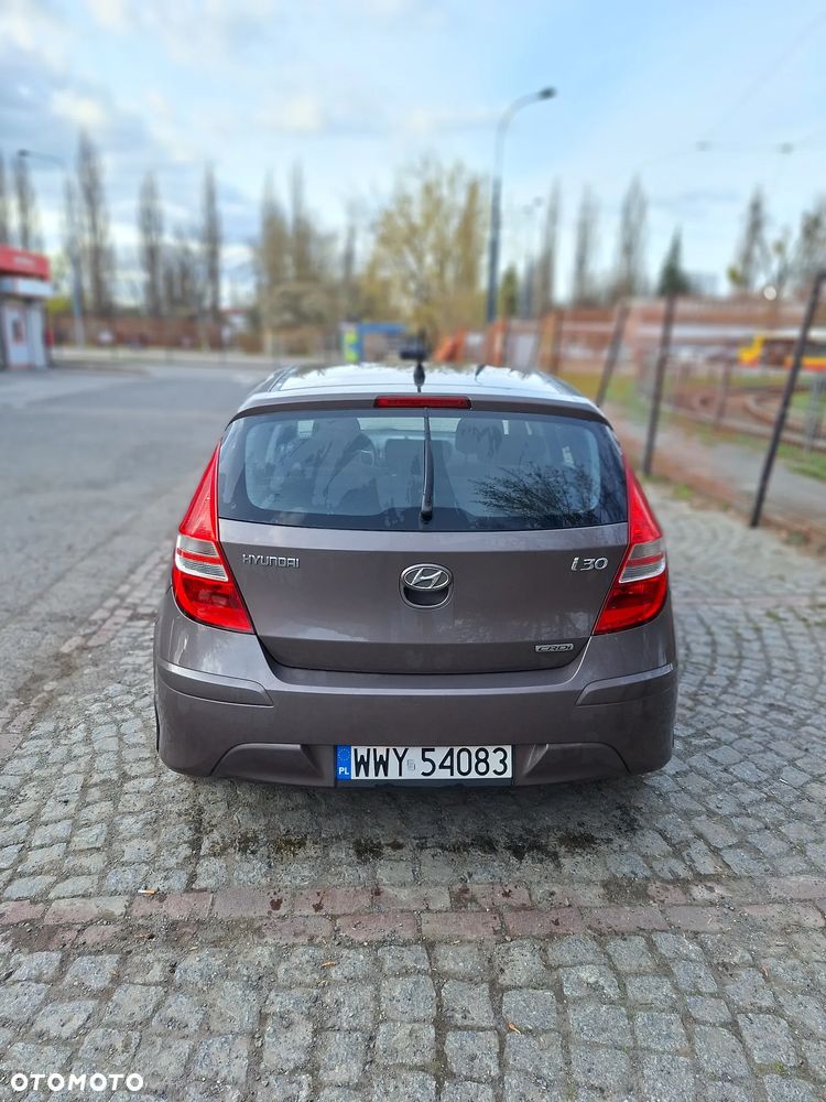 Hyundai i30 1.6 CRDi Base EU5 - 3