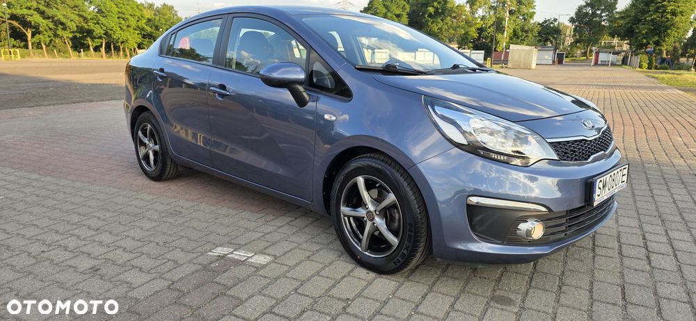Kia Rio 1.2 L - 23