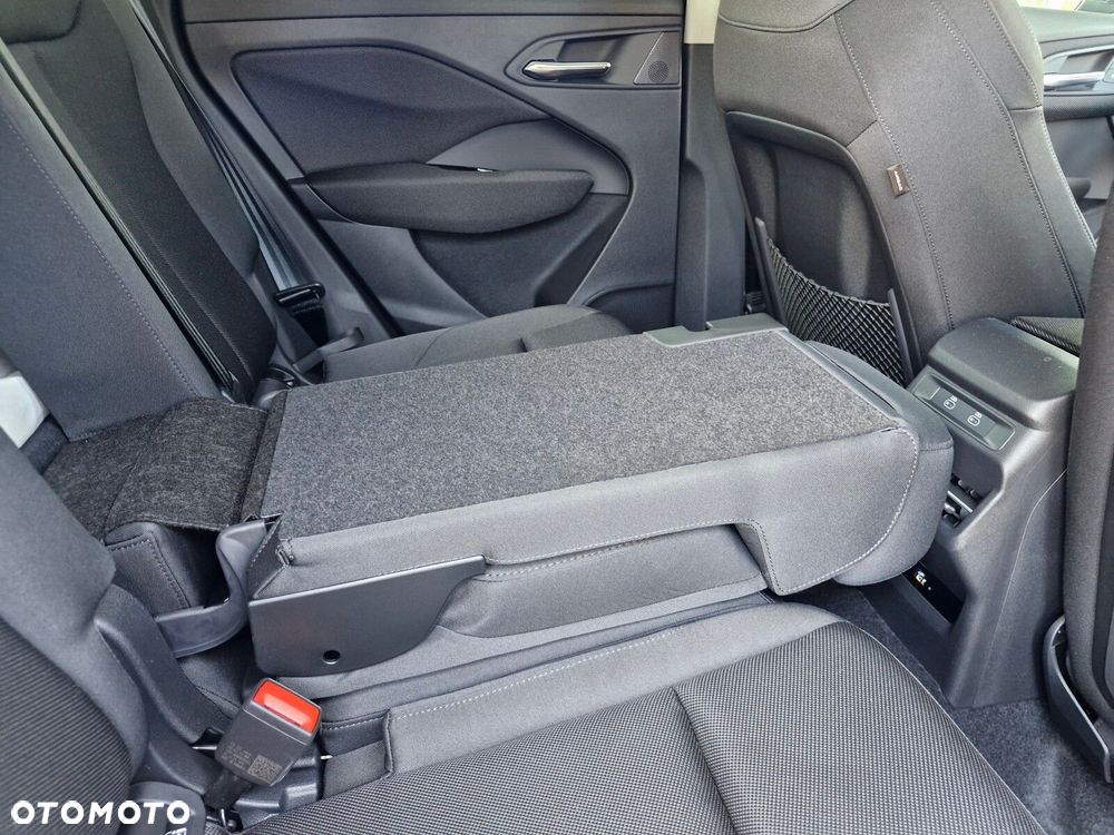 Audi Q3 Sportback 35 TFSI mHEV S tronic - 23