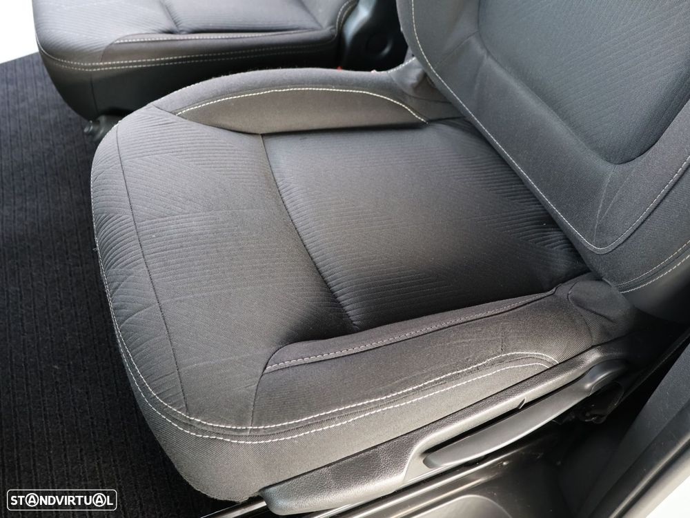 Renault Trafic 2.0 dCi L1H1 1.0T - 27