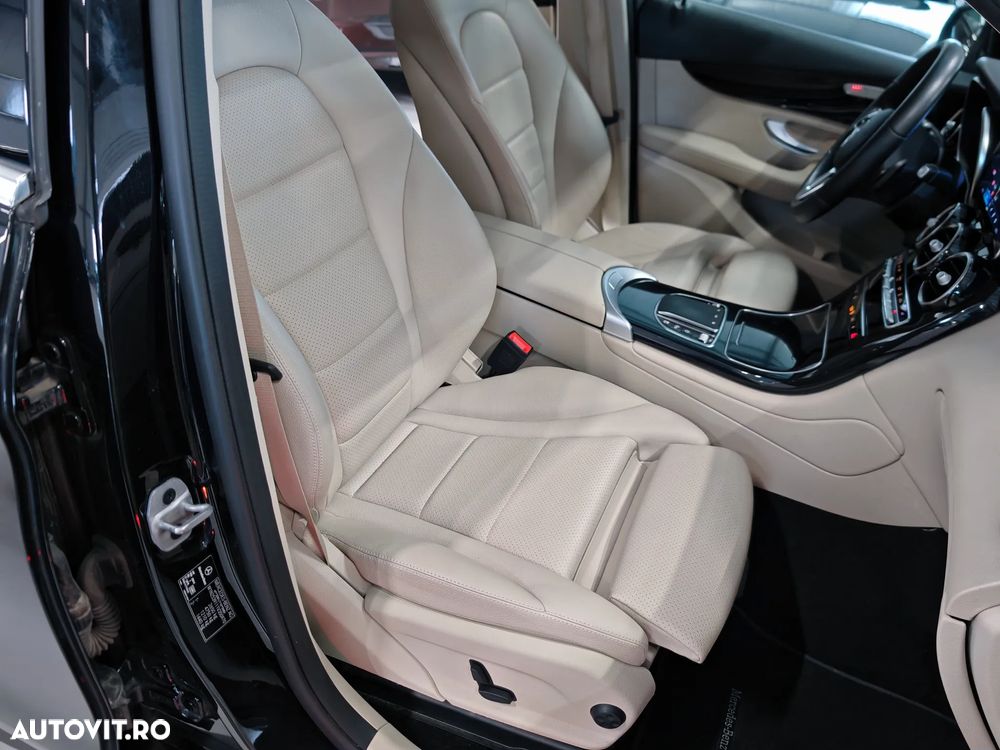 Mercedes-Benz GLC 300 de 4MATIC - 10