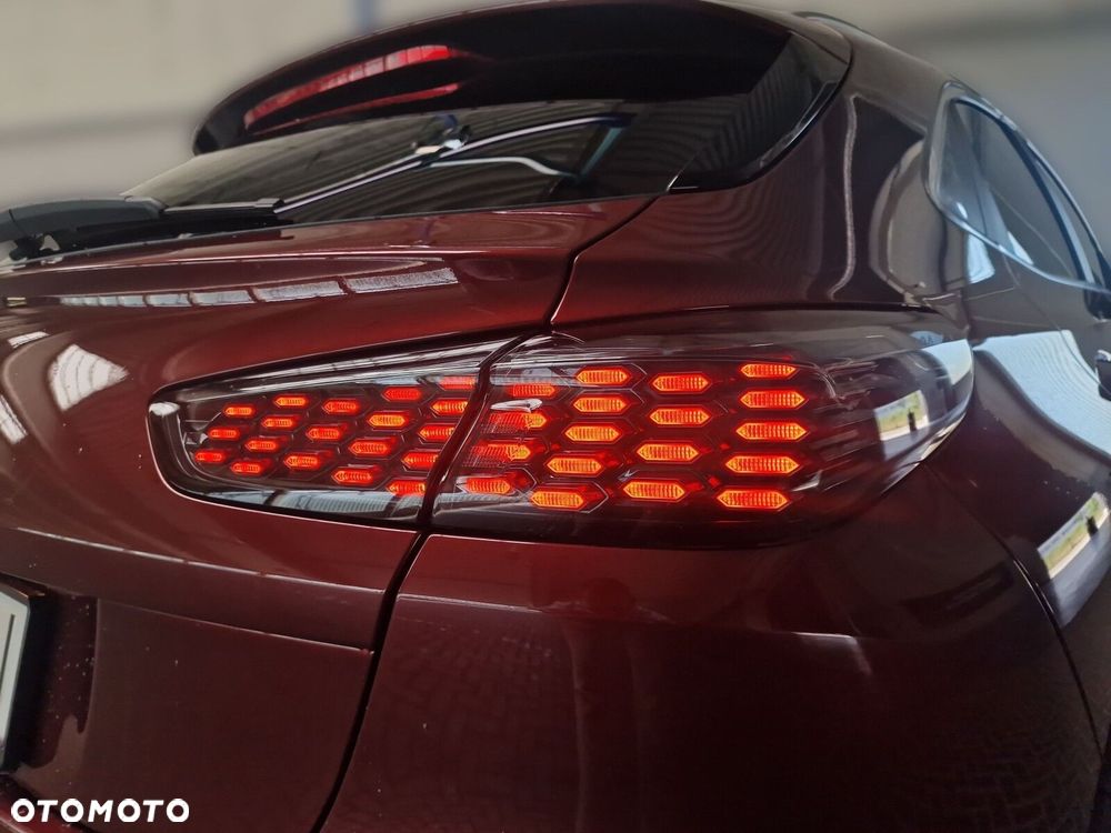 Kia XCeed 1.6 T-GDI Tribute DCT - 24