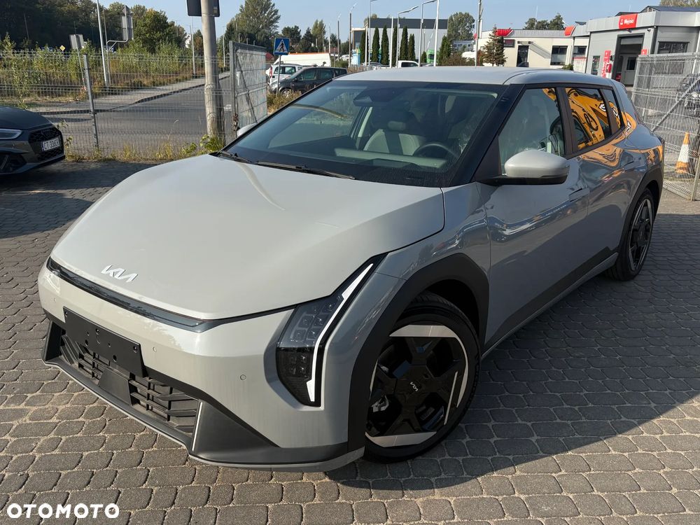 Kia EV4 81.4kWh Business Line - 2
